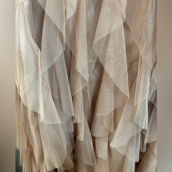 Kids dream girls size 14 tulle waterfall dress, Pearl details, blush rose gold - Picture 7 of 8